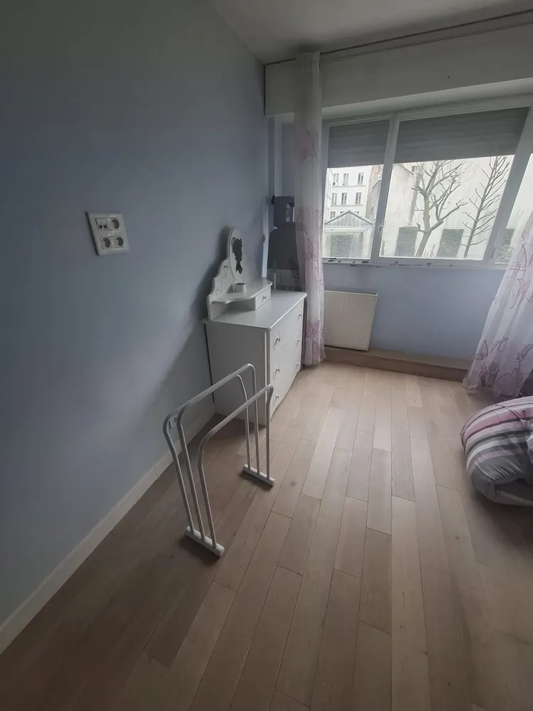 Pièce à débarrasser avant mise en location par une agence