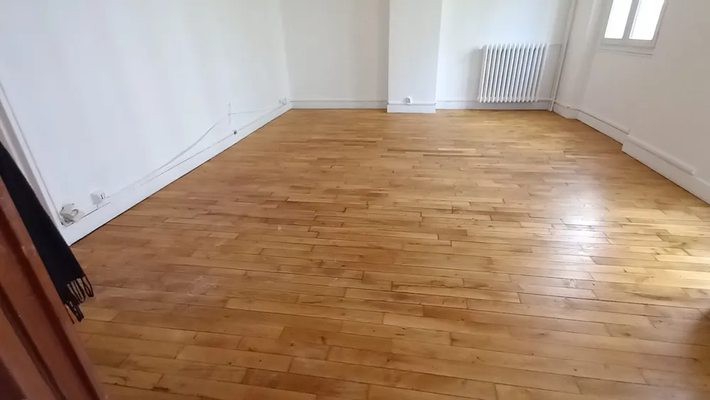 Studio rendu vide et propre après débarras à Paris